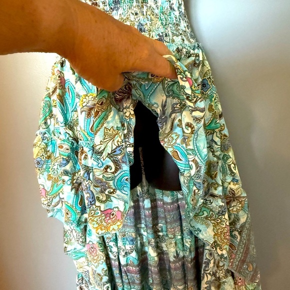 High Low Ruffled Art Silk Skirt One Size Elasticized Waistband W/ Gold Accents - Picture 2 of 7